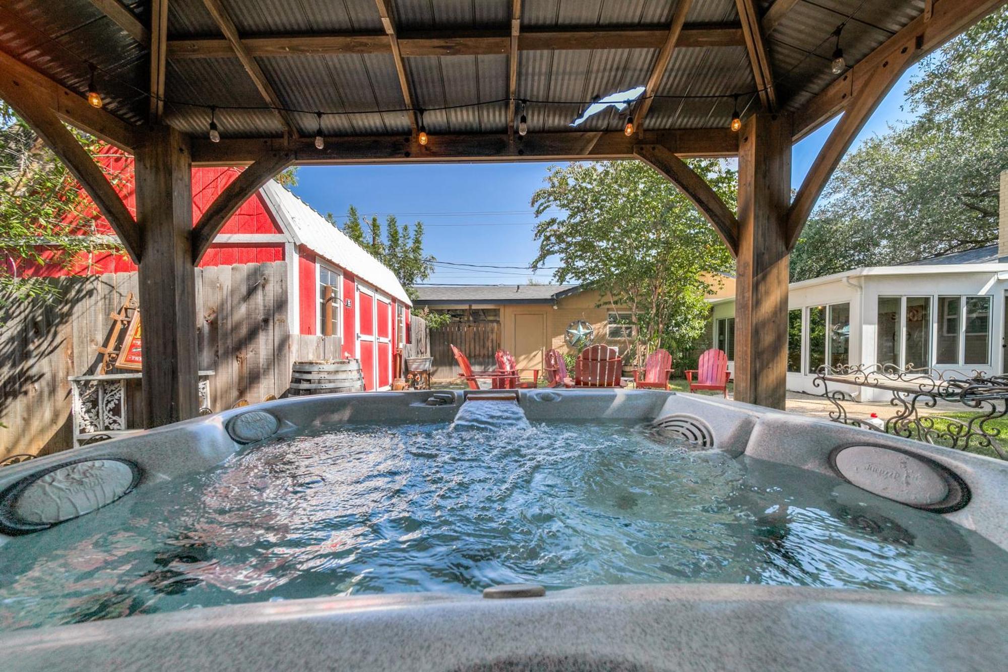Charming Pet Friendly 4 Bdrm Home Mins To Main St And Wineries Fredericksburg Exterior foto